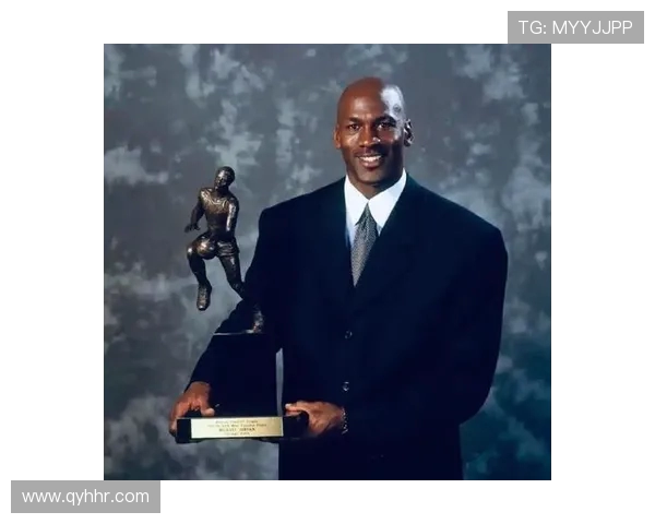 1997 全明星 MVP：他用三分射穿乔丹时代，被低估的 90 年代神射手(2)